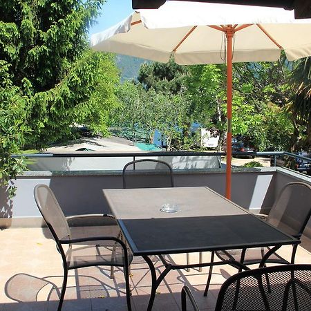 Veranda Beach Apartment Pianello Del Lario Номер фото