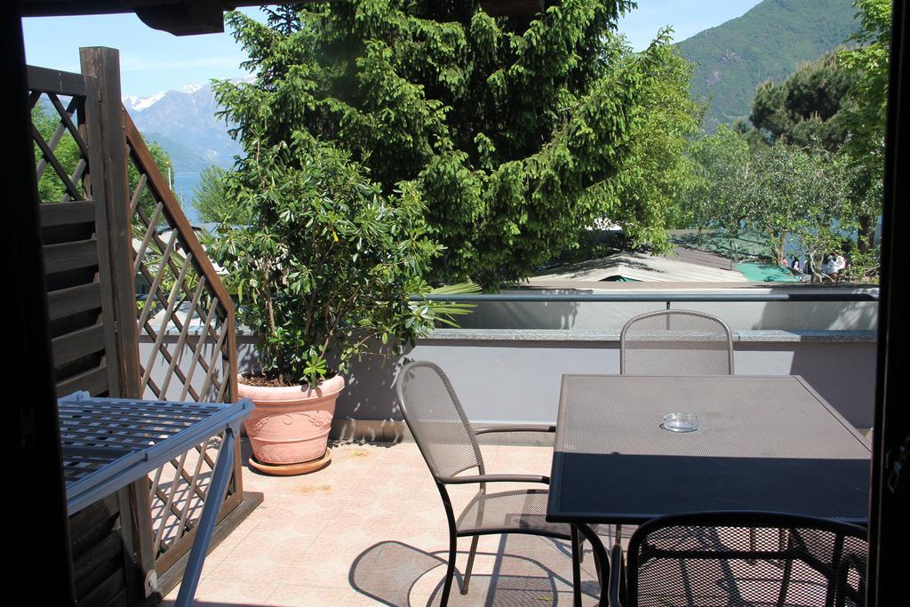 Veranda Beach Apartment Pianello Del Lario Номер фото