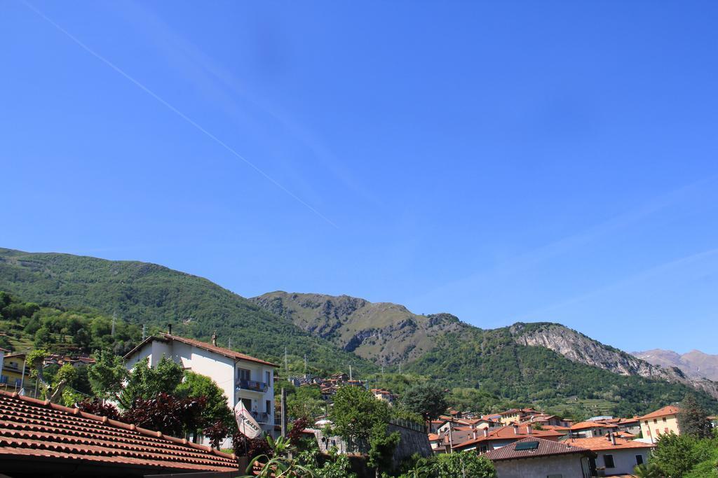Veranda Beach Apartment Pianello Del Lario Номер фото